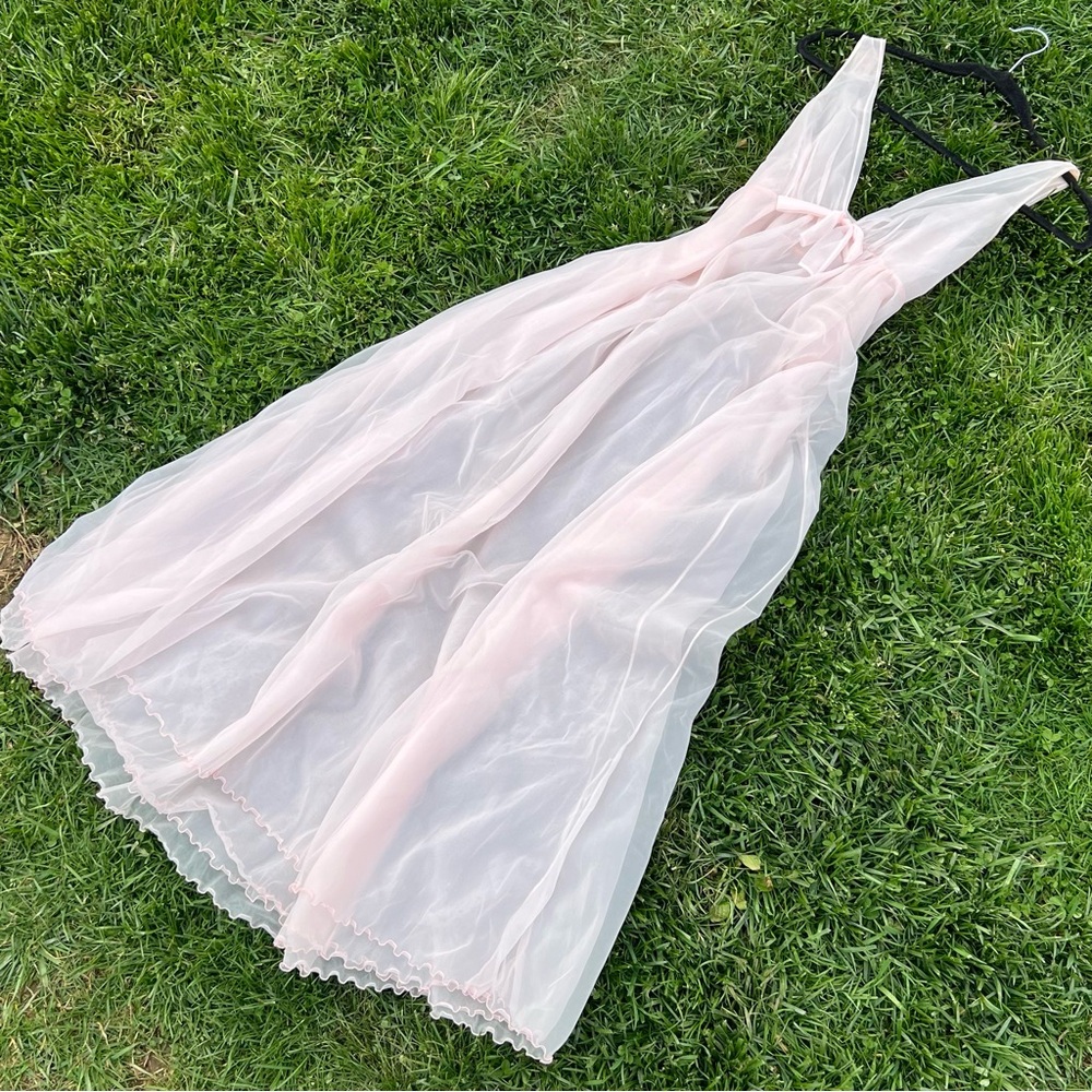 Vintage Intime California Chiffon Peignoir Nightgown - Picture 2 of 6